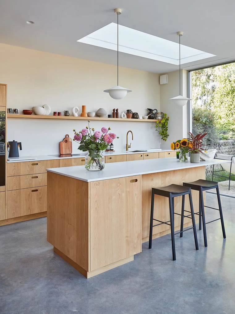 Kitchen run and island