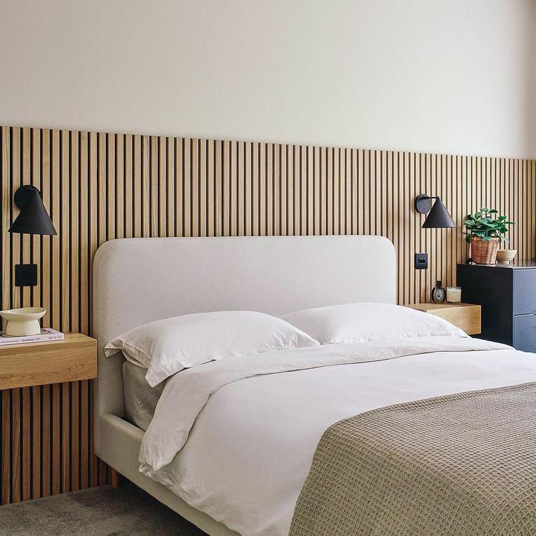 Slatted headboard
